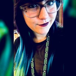 Meet your Posher, Katie